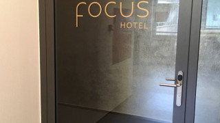 Türbeschriftungen Focus Hotel Sursee