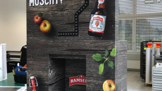 Messespiel mit digital bedruckter Folie verklebt RAMSEIER Suisse AG